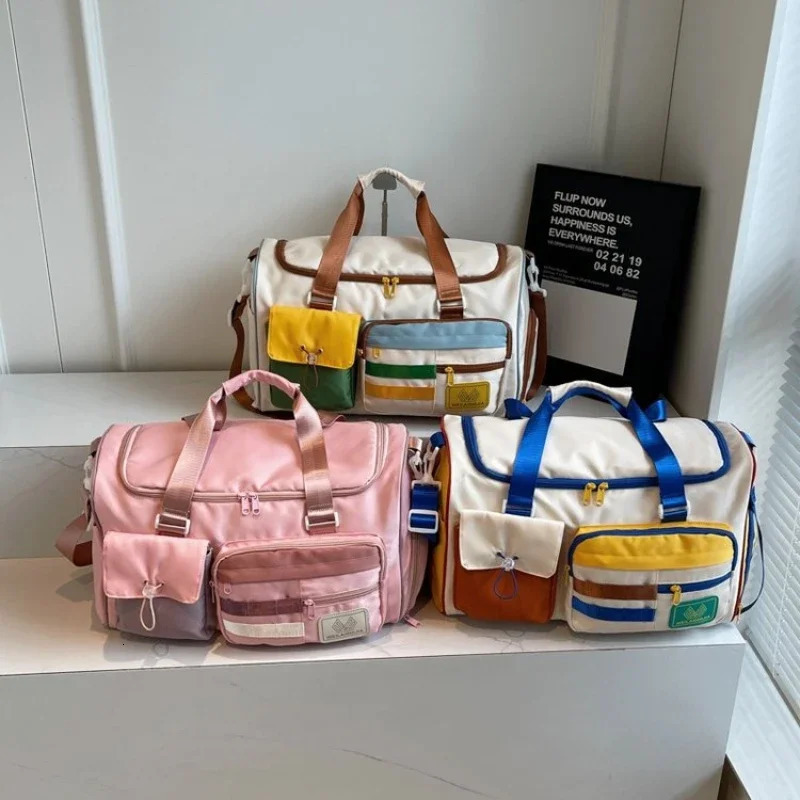 Casual Large Capacity Short Distance Travel Bag Contrasting Color Sports Bag Nylon Business Travel Crossbody Bag 250303