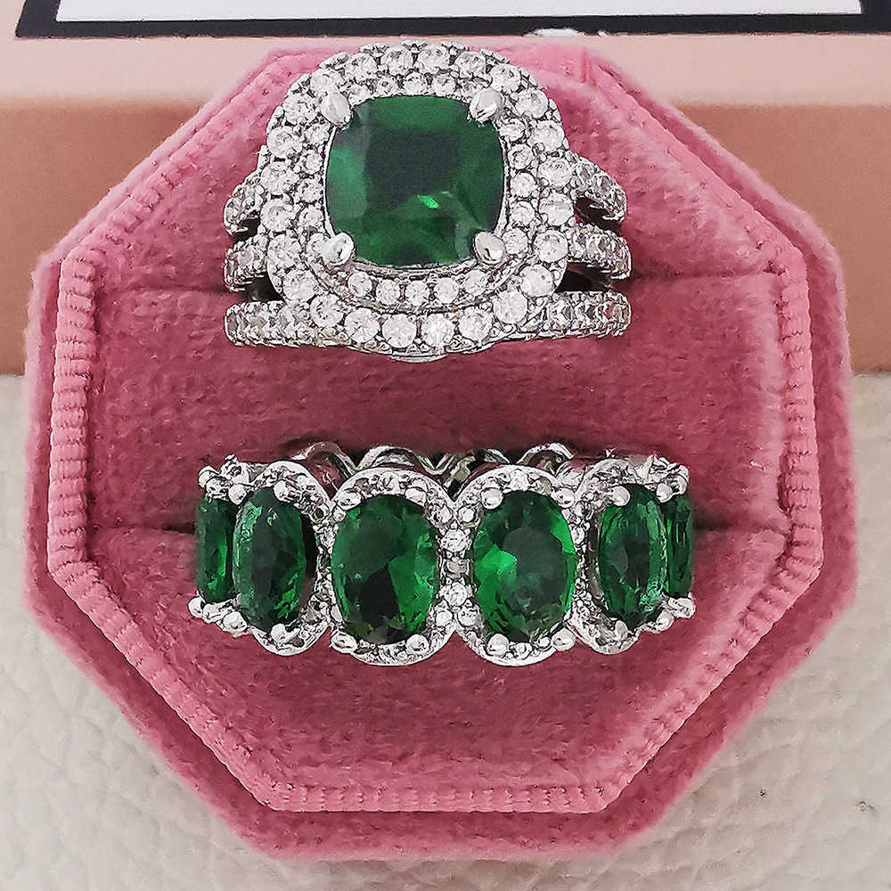 Couple Rings Cai Bao Su Trap Ring Wedding Ring Female Combination Ring High Grade Emerald H25303