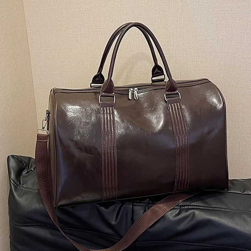 Cross Border Travel Bag New Large Capacity Hand Luggage Bag Fashionable Crossbody Sports Fitness Storage Bag For Delivery Pouch Y250304
