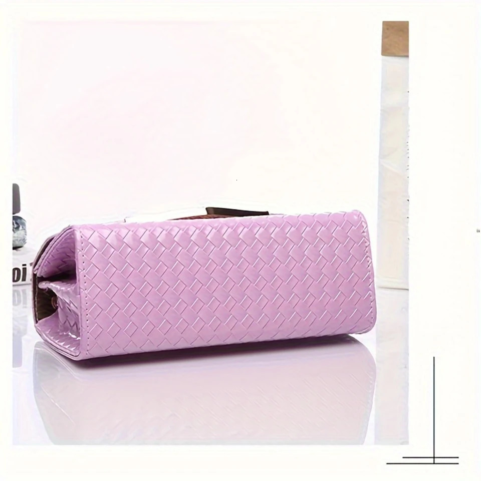 Ship from U.S. Geometric pattern shoulder bag with crystal charm and chain handbag elegant womens fashion 250303FBB