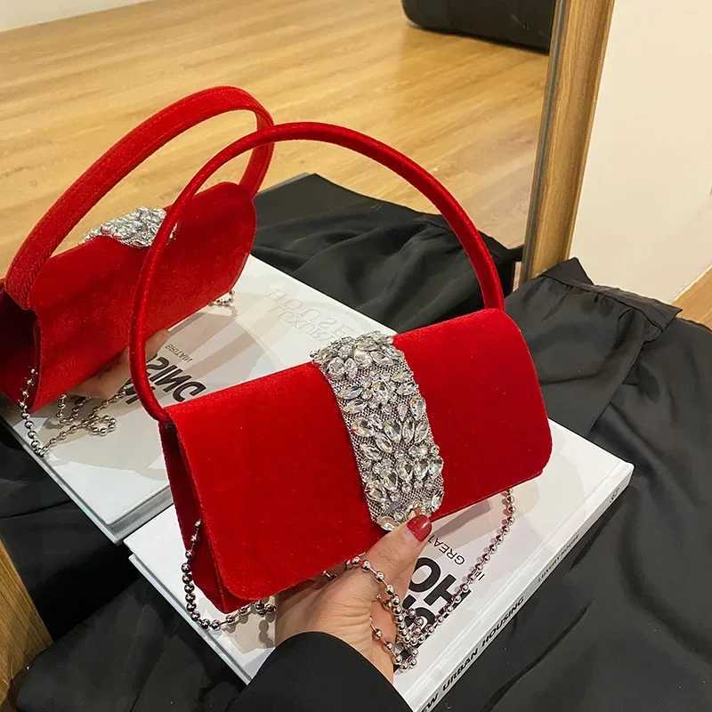 Luxury Rhinestone Handbag for Women Red Flannel Tote Bags Designer Evening Bag for Wedding Purse Ladies Crossbody Bags Z250303