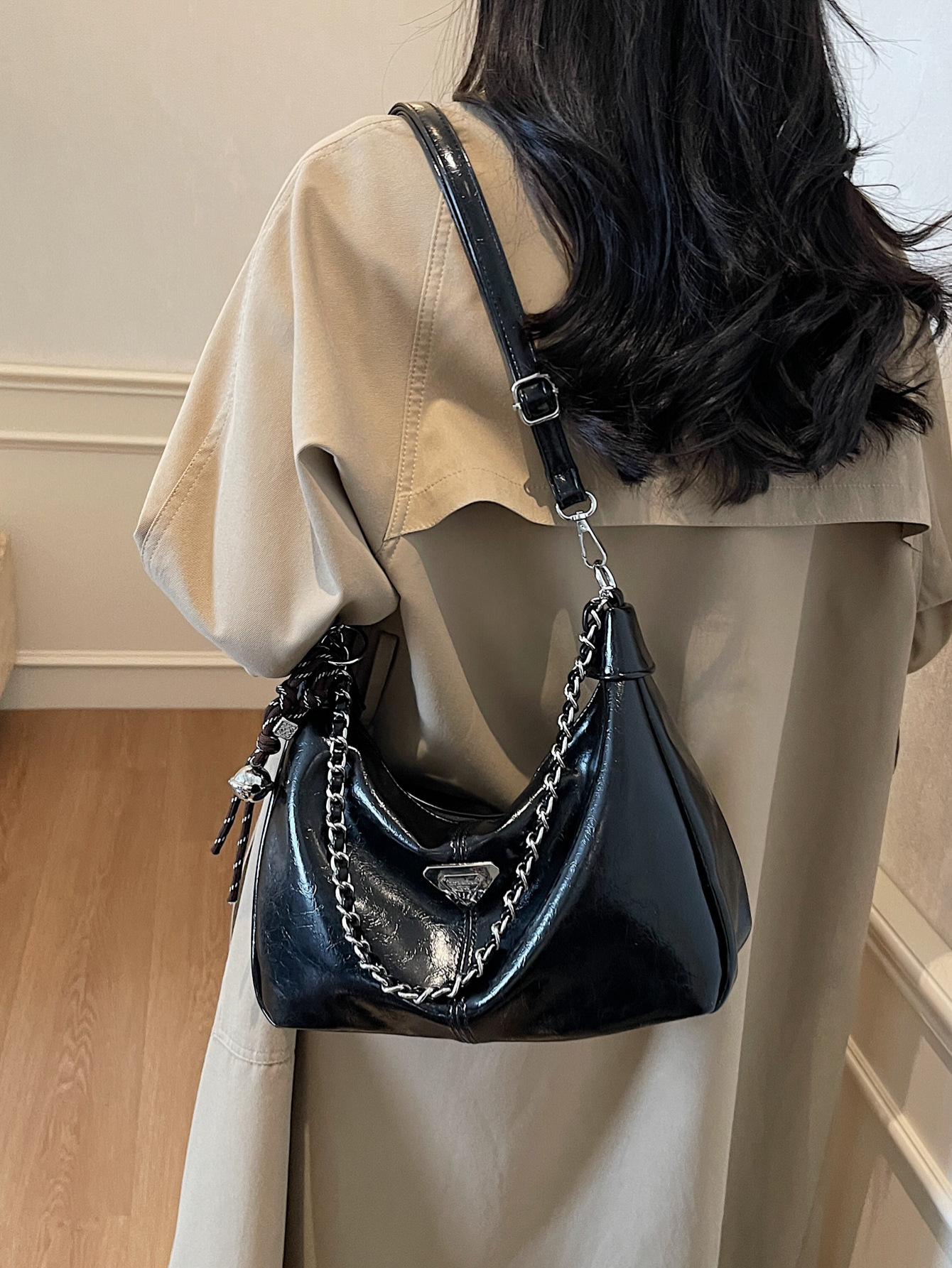 Free shipping designer Shoulder Bags For womans bag handbag Fashionable casual flap Chain armpit bag women crossbody bag