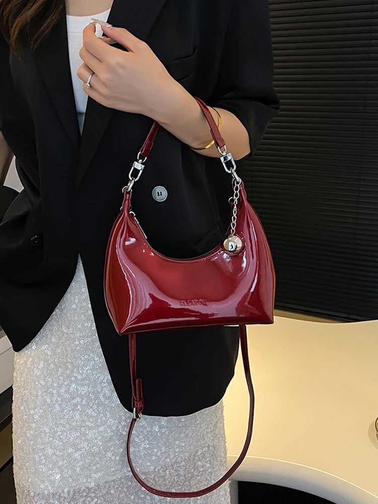 Temperament Cherry Red Lacquer Glossy Face Crossbody Bag 2024 New Womens Exquisite Pendant Zipper Underarm Bag Commuter Handbag Z250303
