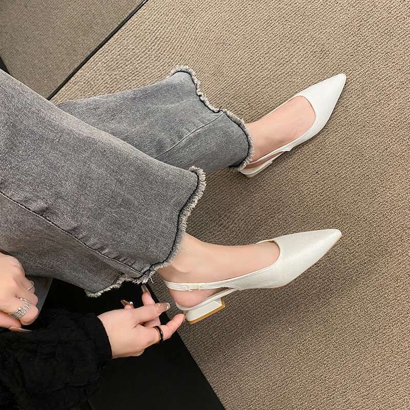 High Quality 2025 Ladies Shoes Slip-on Women's Fashion Sgbacks Office and Career Hot Sale Plus Size Toe Cap Sandals
