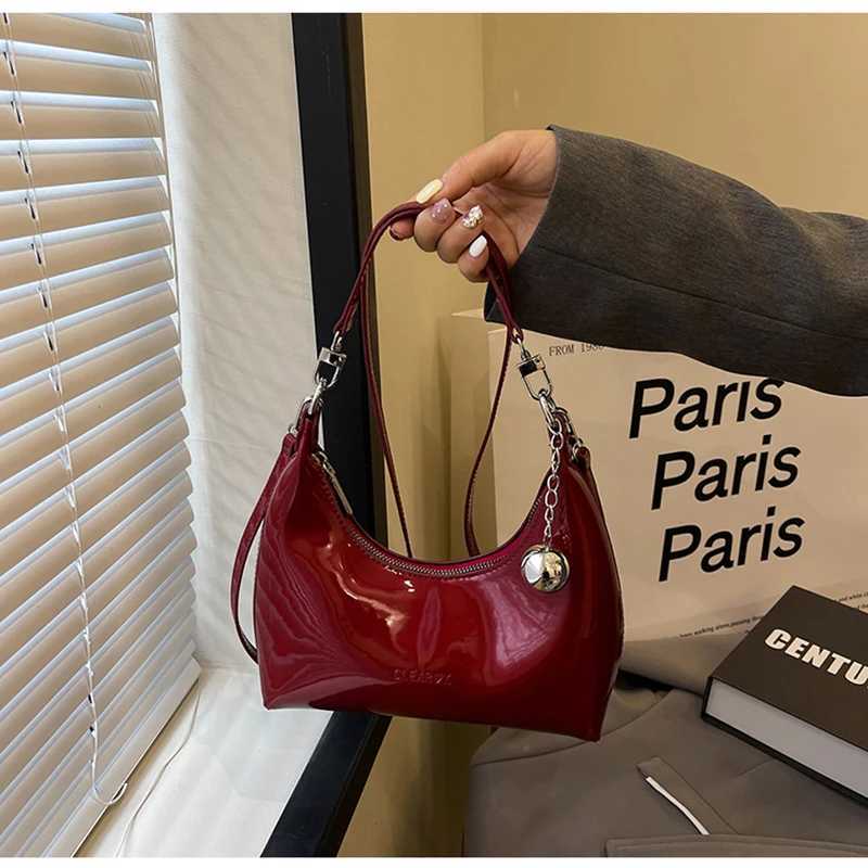 Temperament Cherry Red Lacquer Glossy Face Crossbody Bag 2024 New Womens Exquisite Pendant Zipper Underarm Bag Commuter Handbag Z250303