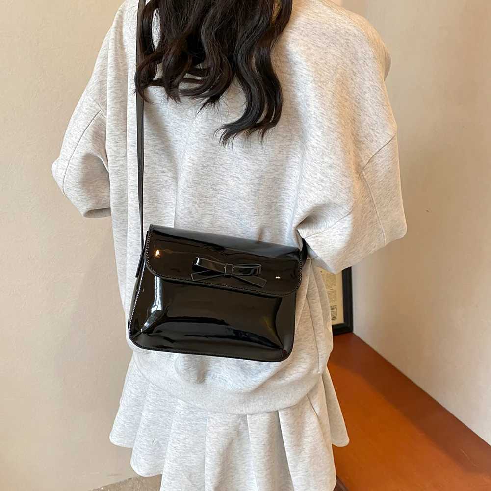 Patent Leather Shoulder Bag For Women Red Crossbody Bag Luxury Design Flap Messenger Bags Underarm Bag Lady Handbag Purse Z250303