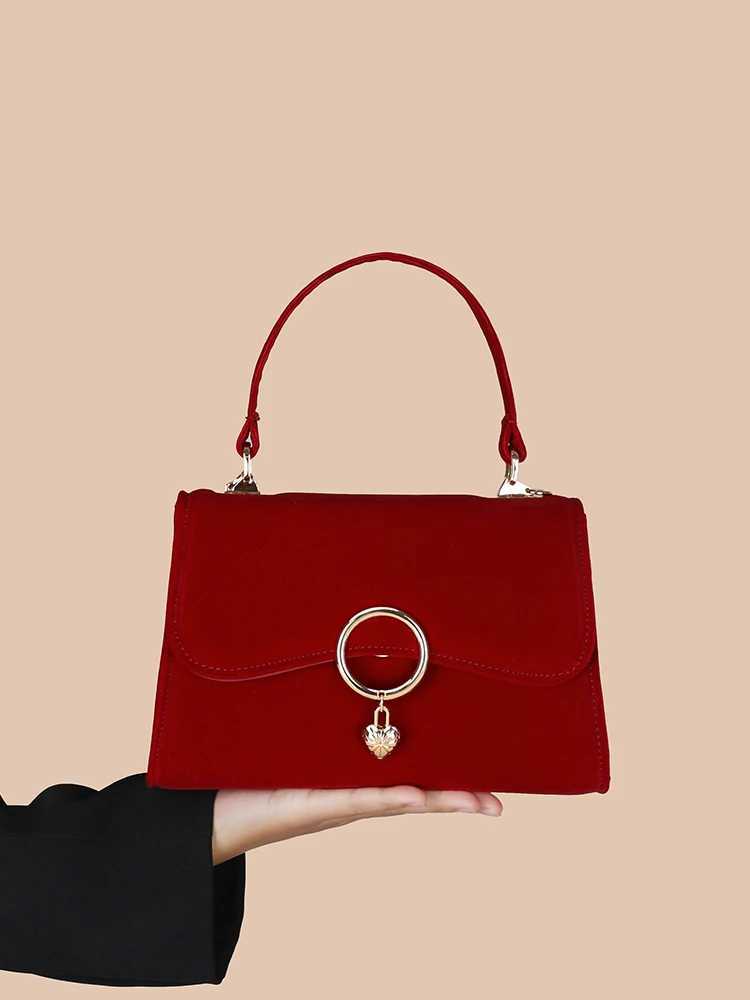 Luxury Velvet Design Wedding Bag Women Classic Wine Red Soft Handle Small Handbags High-Grade Sense Bridal Trapeze Bag Z250303