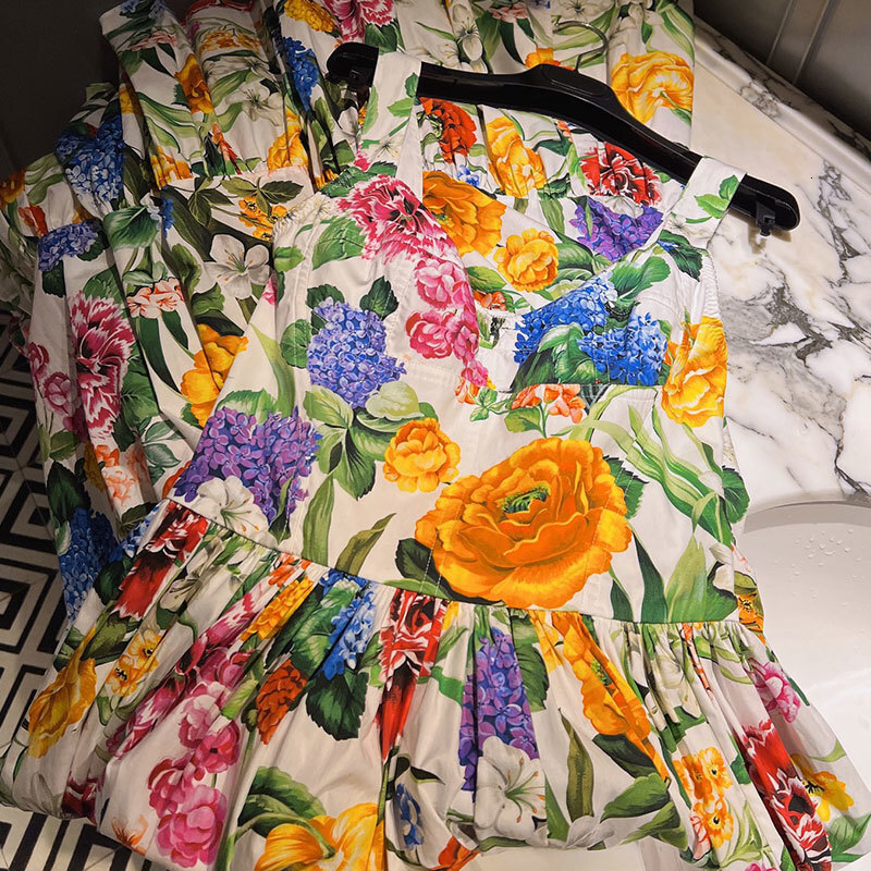 Women's Floral Print Cotton Camisole Dress Elegant Square Neck Waist-Up Pleated Clothes Stylish Summer Vacation Fashion Luxury Designer High-Qual