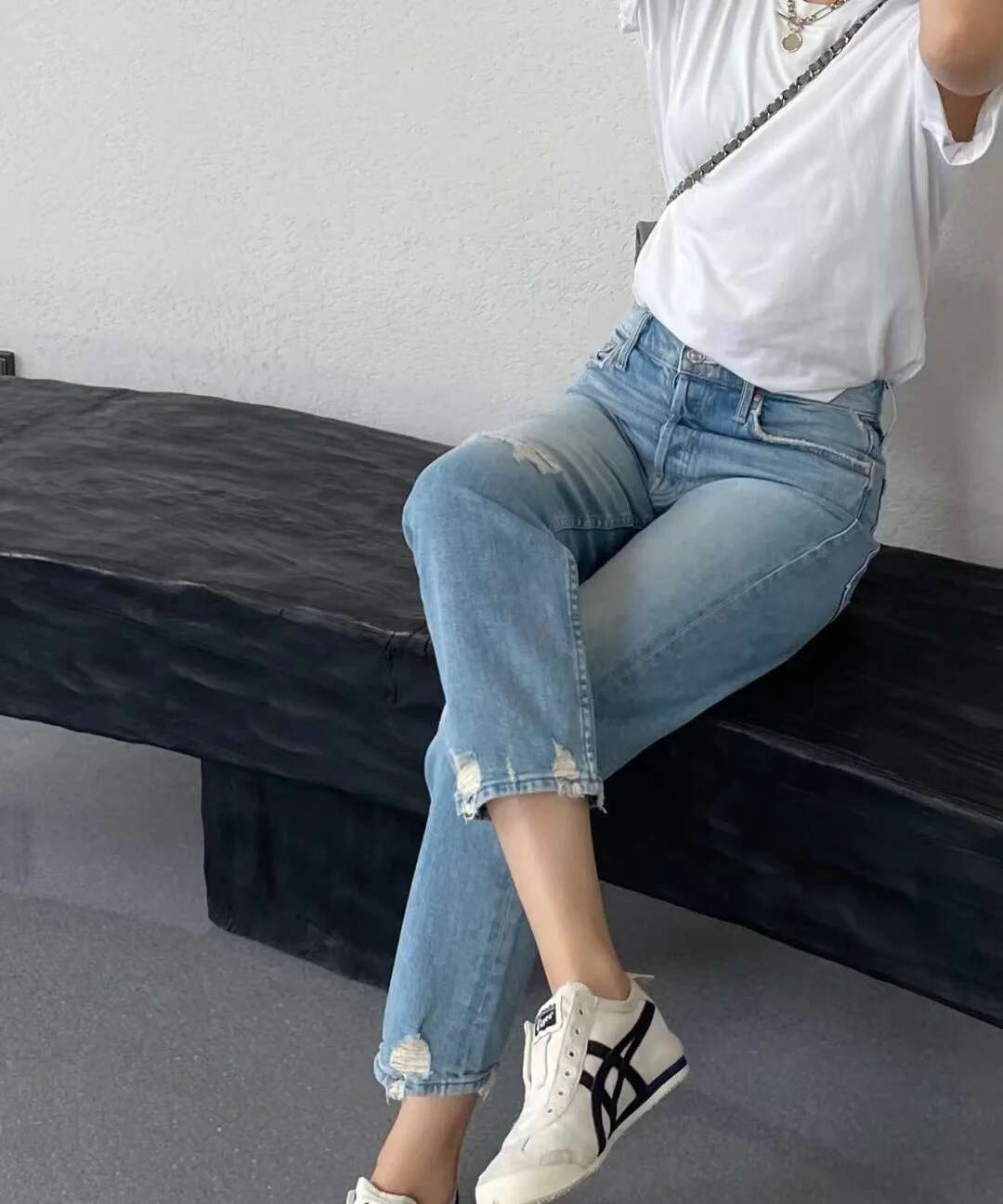 Women's High Waist Washed Damaged Destroyed Hole Stretch Retro Jeans Casual Fashion Light Blue Denim Pants