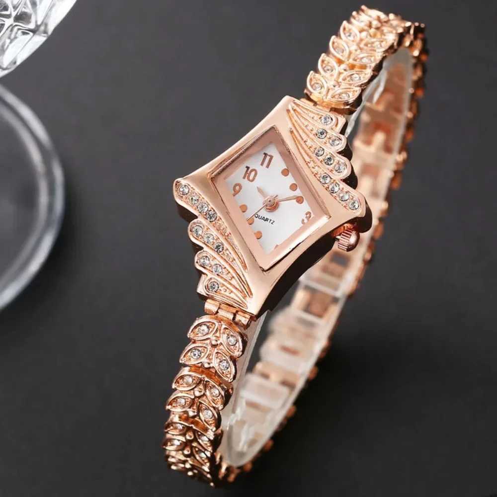 Watch New Personalized Luxury Woman Quartz Bracelet Luxury Crystal Bracelet Gemstone Wrist Dr es GiftXJ250304