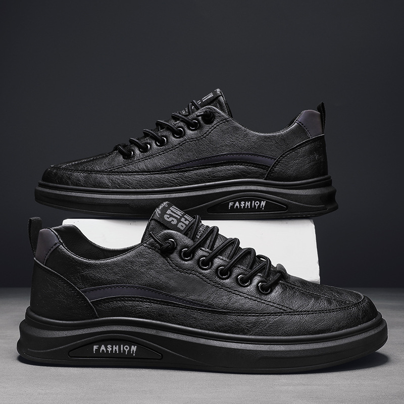 2025 New High Quality Outdoor Waterproof Leather Surface Youth Board Shoes Male Designer Multi Functional Leisure Sports Fashion Shoes Male Board Shoe