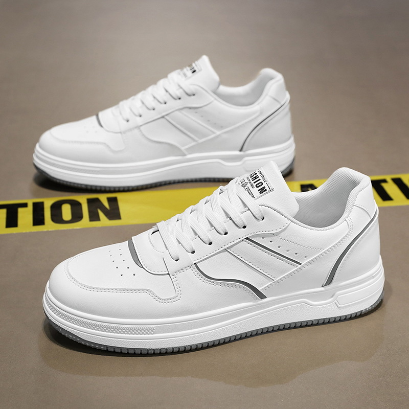 2025 Designer s New Breathable White Shoes For Outdoor Sports Fashionable And Multifunctional Thick Soled Casual Men s Minimalist Board Shoes