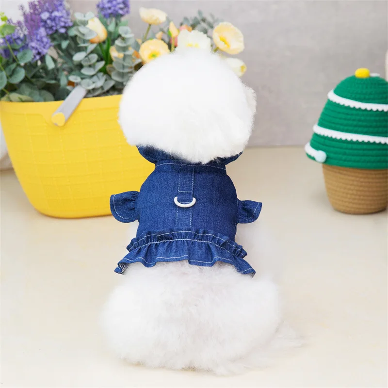 Small and Medium-sized Pet Cute Thin Denim Chest Back Cat Dog Clothing In Spring and Summer of 22