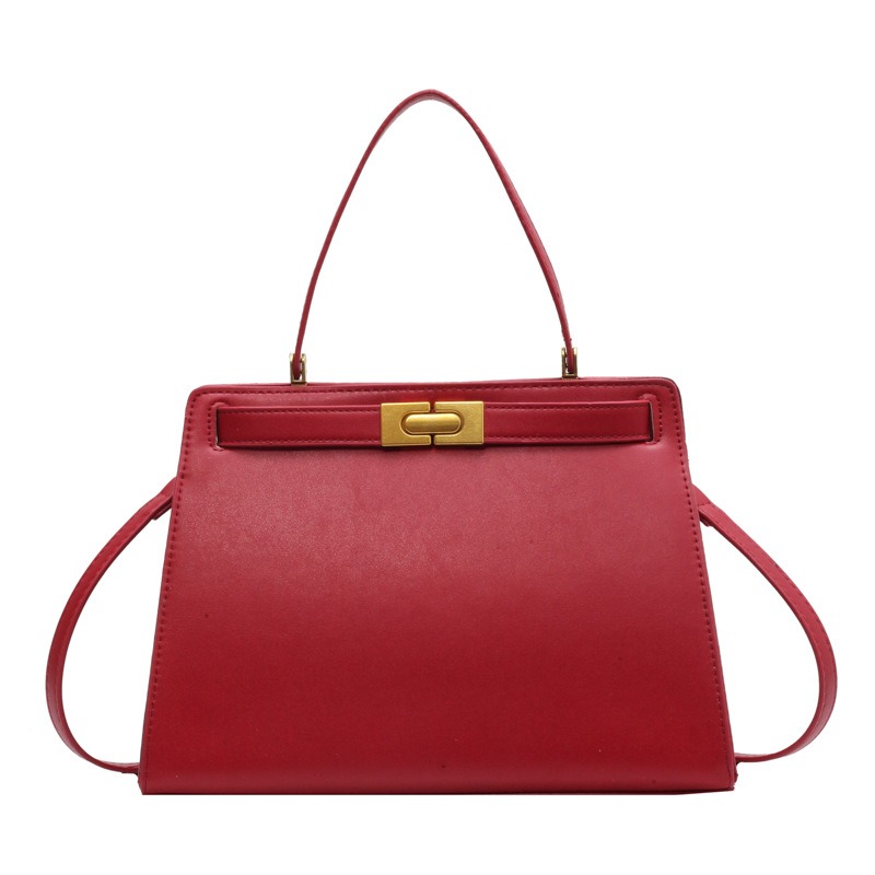 Casual Retro Shoulder Bag - Fashionable Messenger Armpit Tote for Everyday Use