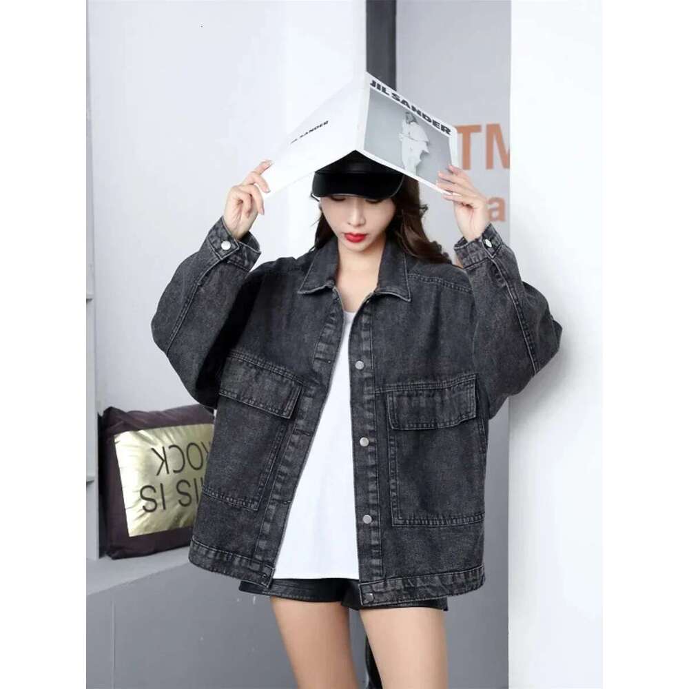 2022 Spring Autumn Long Sleeve Embroidered Sequin Cartoon Oversized Denim Jacket Women Loose Mid-Length Fashionable Jeans Coat