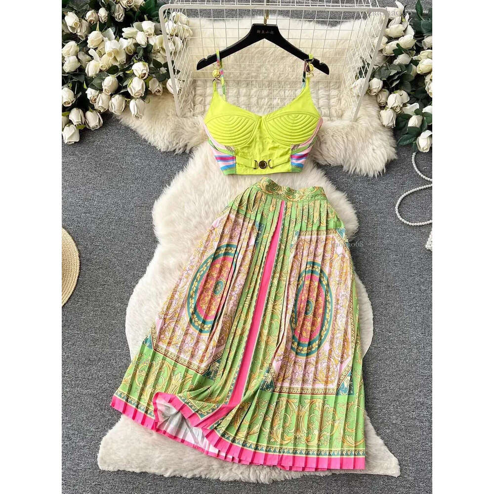 Baroque Summer Sexy Chain Two Piece Set Womens Simple Metal Buckle Embroidery Bra Spaghetti Strap Crop Top Pleated Midi Skirt 2