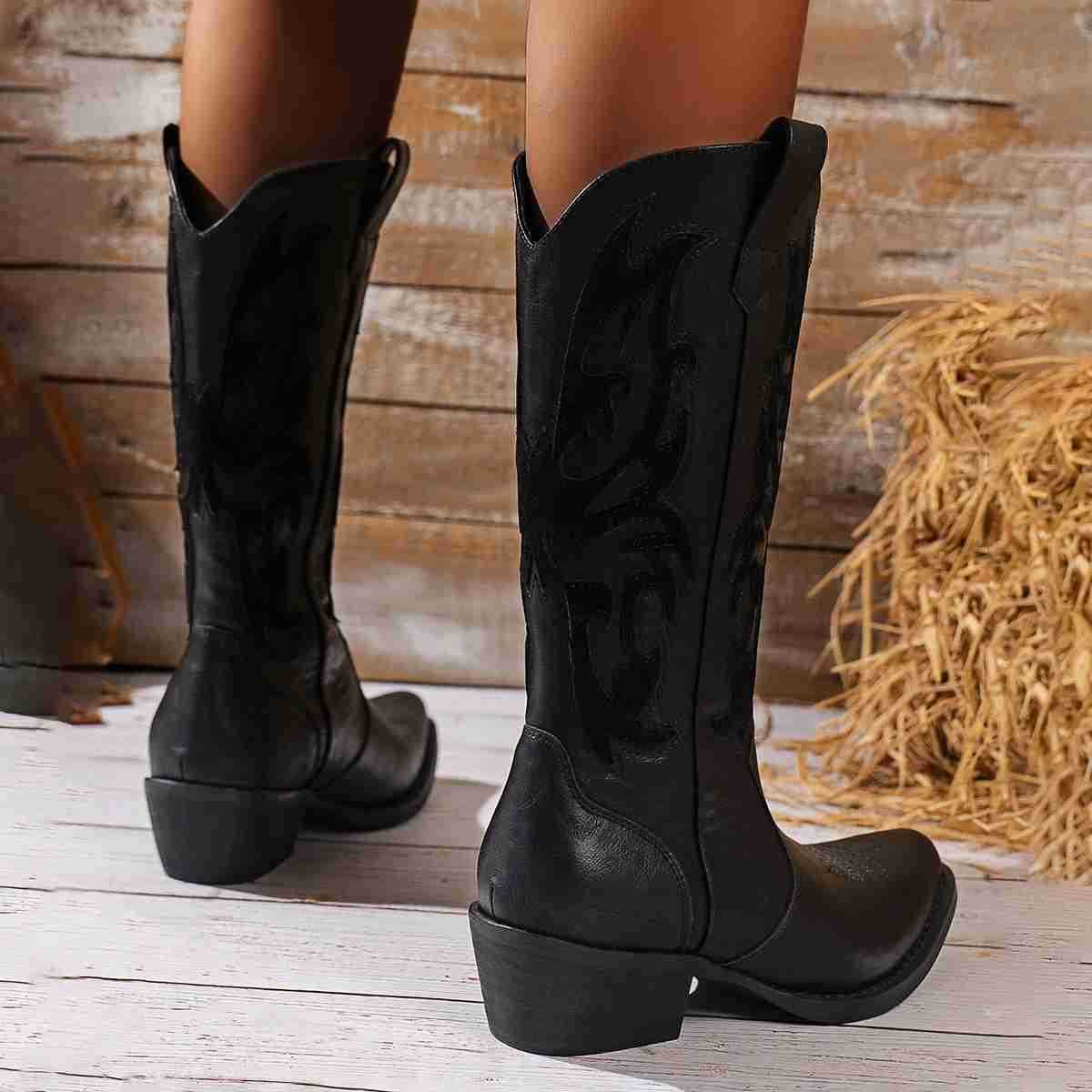 New Fionable Wens Boots with Leather Embroidered Thick Heel Square Toe Wern Cowboy Boots for Wen Z250304