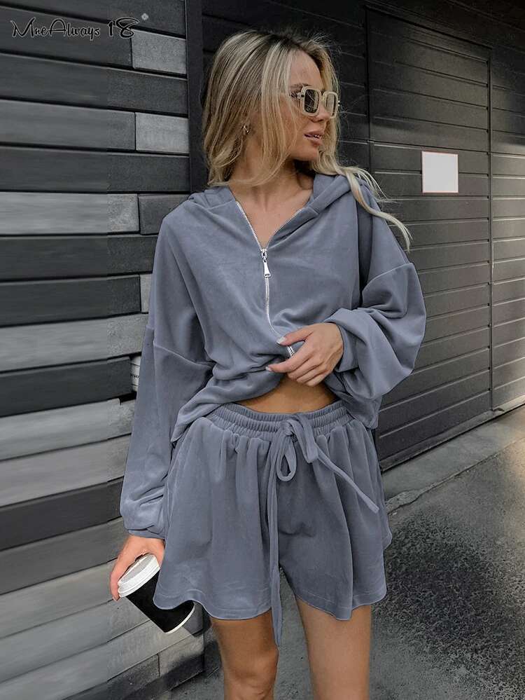 Blue Sporty Women Knitwear Sets Autumn Sweater Hooded And Drawstring Shorts 2 Pieces Suits Knitting Suit