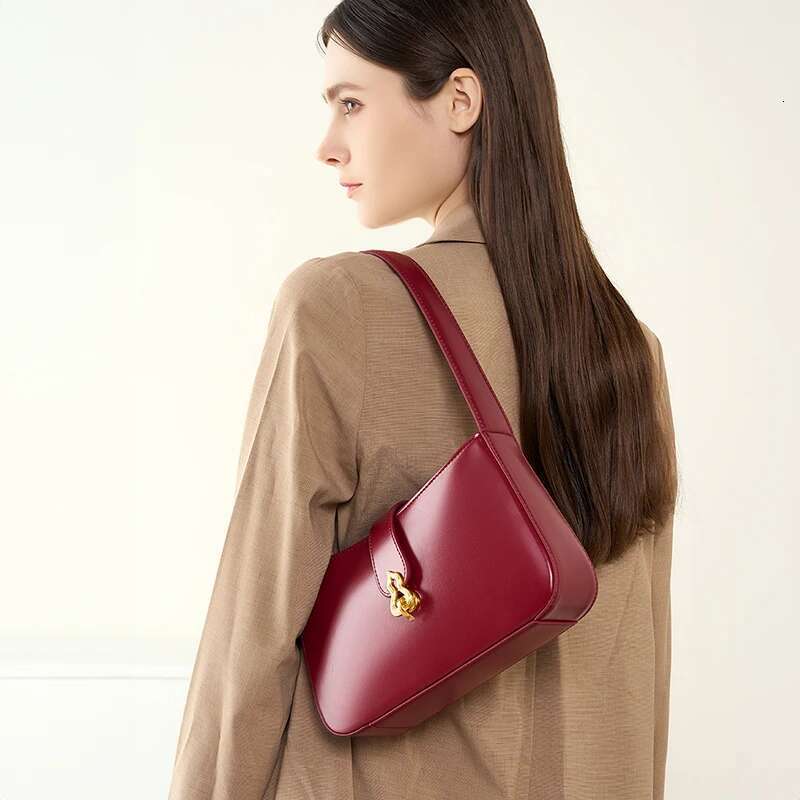 Genuine Leather Women's High-Quality Cowhide Shoulder Bag Designer Bags Women 2024 Trend Female Handbags 2690