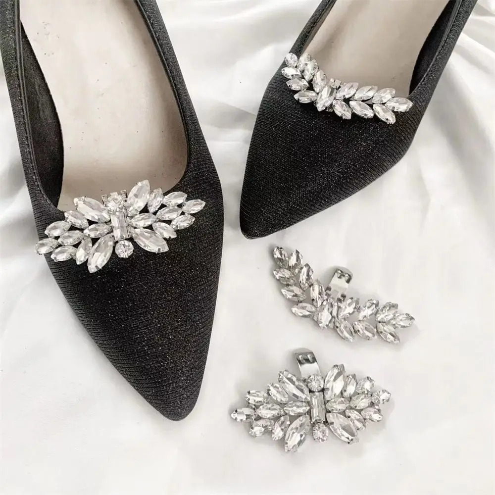 1PC Removable Lady Shoe Clips Wedding Bride Shoes Decoration Women High Heel Charms Jewelry Rhinestones Crystal Shoes Decoration 250218