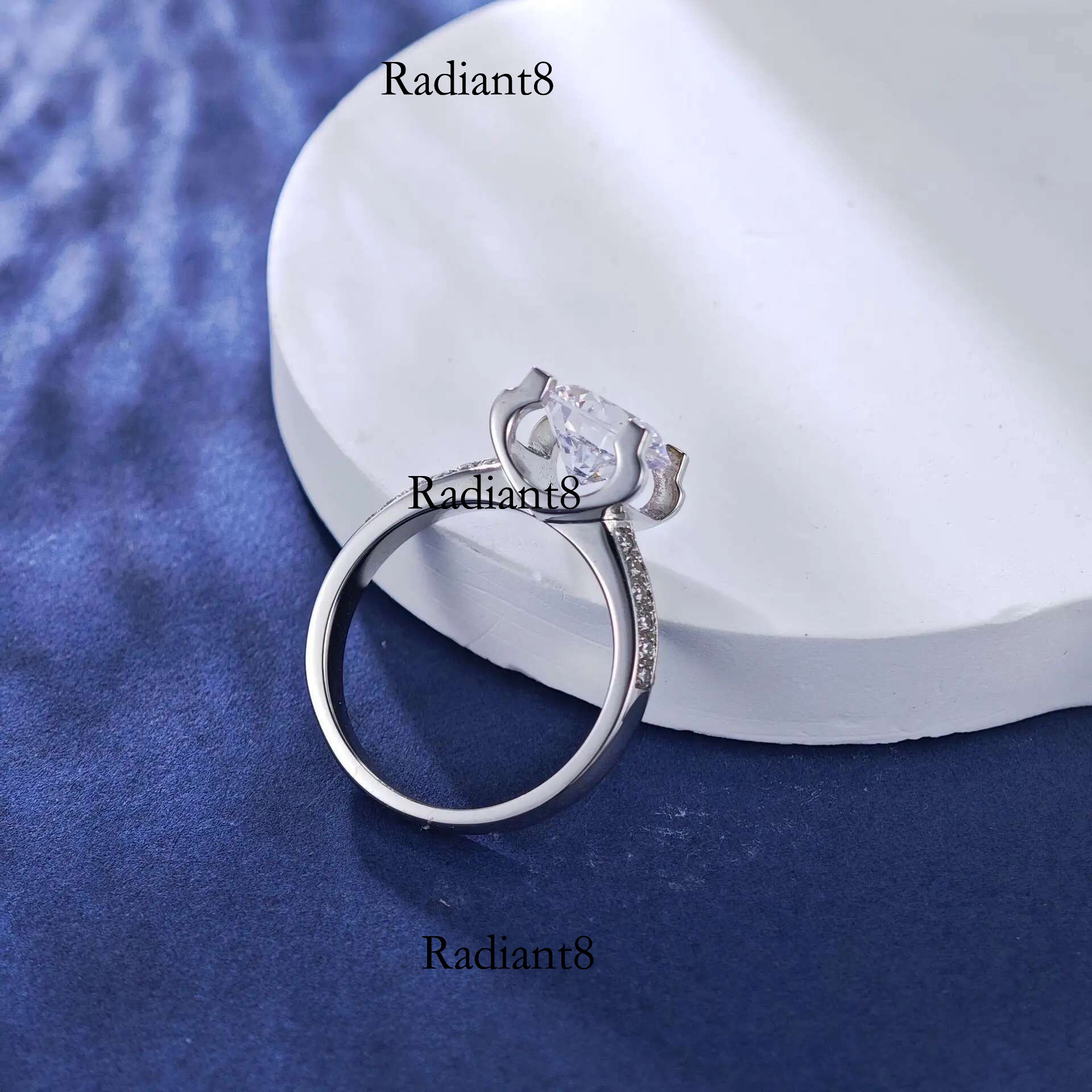 Women's PT950 Platinum 2 Mossanite Dia Ring, Simple Micro-Set Bull Head Design, Gift for Girlfriend.