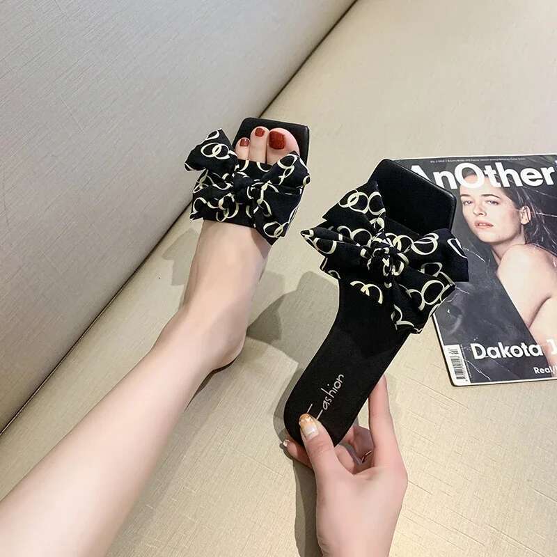 Shoe 2025 Fashion Women Bow Summer Sandals Slipper Indoor Outdoor Flip-ps Beach Shoes Female Slippers