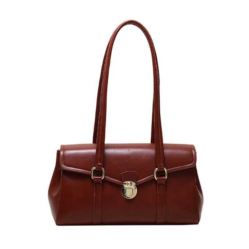 Vintage High-Grade Sense Underarm Tote Bag Women New Fashion Red Simple Style Korean Texture Commuter Portable Shoulder Bag Z250303