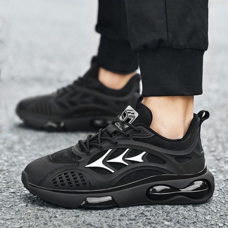 2025 Designer Summer New Breathable Mesh Fashion Multi Functional Thick Bottom Black Multi Functional Sports And Leisure Running Shoes For Men
