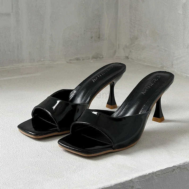 2023 New Summer Wen Sandals Square Toe Ladies Heel Mes Sexy High H Sandal Slippers Fem Fi Wan Shoes Z250304
