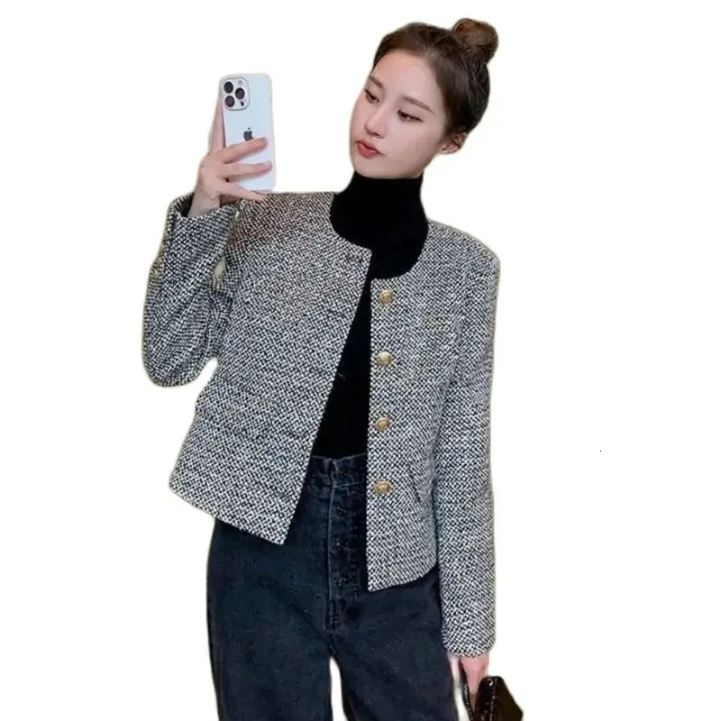 2024 Spring Autumn Coat Women Fashion Single Breasted Buckle Casual Coarse Tweed Jacket Female Outerwear Top Casaco Feminino 250225