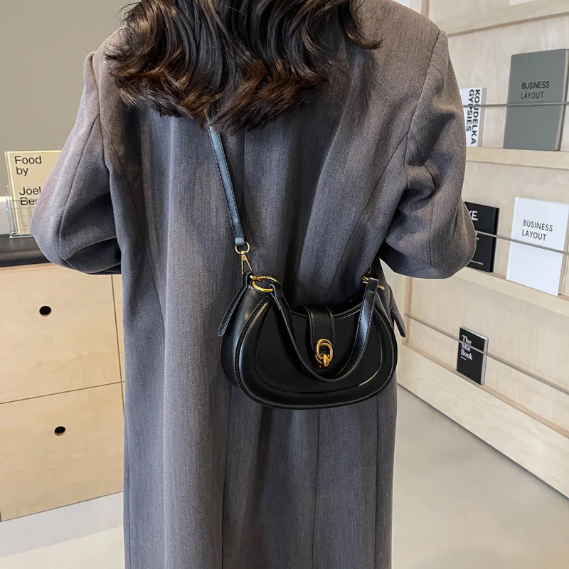 Retro PU Crossbody Bag Womens Exquisite Lock Button Zipper Underarm Bag Fashionable Commuting Versatile Ladies Handbag 250303