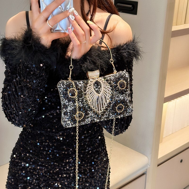 Free Shipping New Designer Bag Banquet Bag Black Inlaid Pearl Rhinestone Bag Handbag Wallet Armpit Bag Suitable For Formal Occasions