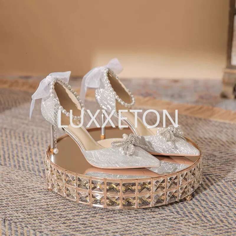 Bow Summer Fashion Pearl Women Pointed Toe Breathable and Wear Resistant Sier High Heeled Sandals