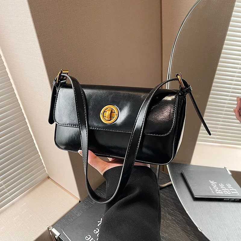 Simple Glossy Solid PU Square Shoulder Bags High Quality Compact Versatile Hasp Classic Style Crossbody Bags for Women 2025 Hot Y250303