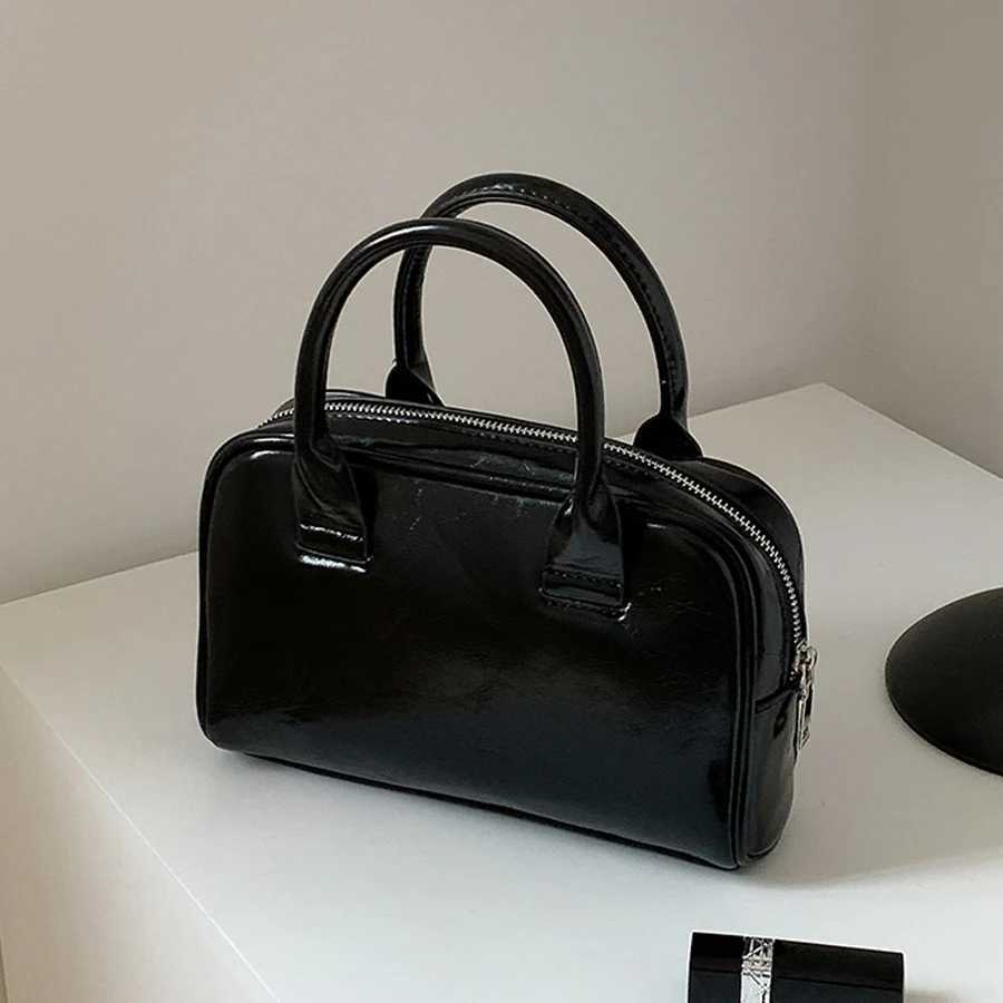 Fashion Red Handbag Korean Womens Versatile Small Phone Bags Luxury Designer Soft PU Single Shoulder Bags 2025 New Z250303