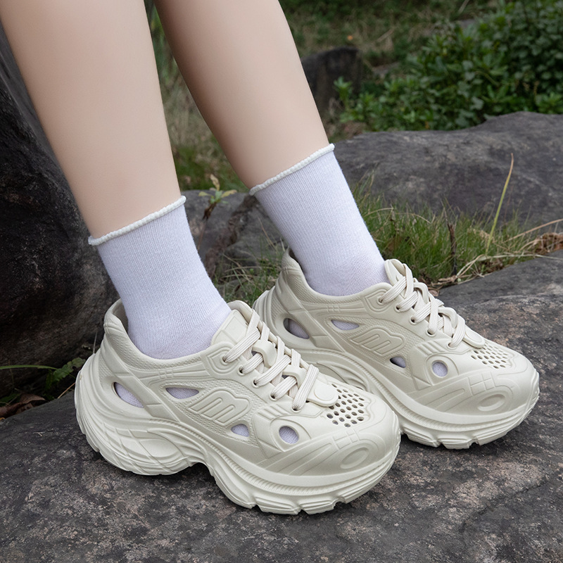 slippers summer sports shoes, fashionable versatile, casual and breathable, outdoor hollow breathable women's shoes designer sandals