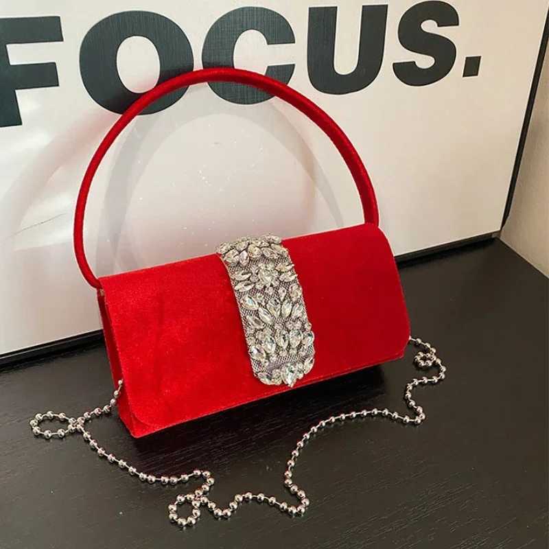 Luxury Rhinestone Handbag for Women Red Flannel Tote Bags Designer Evening Bag for Wedding Purse Ladies Crossbody Bags Z250303