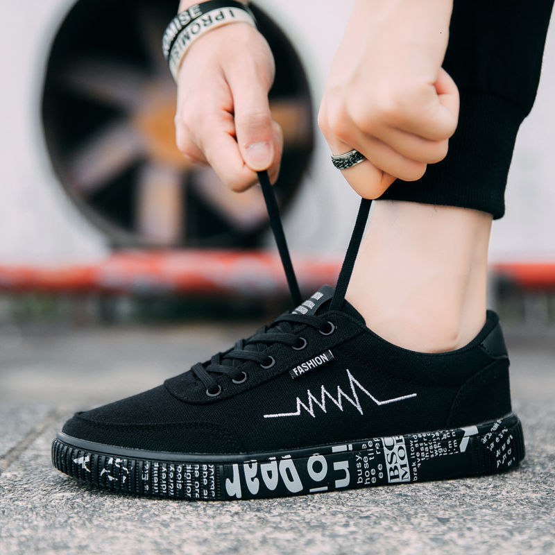 Men's Spring And Autumn New High Quality Designer Men's Shoes Korean Fashion Canvas Board Men's Breathable Casual Cloth Shoes Men'