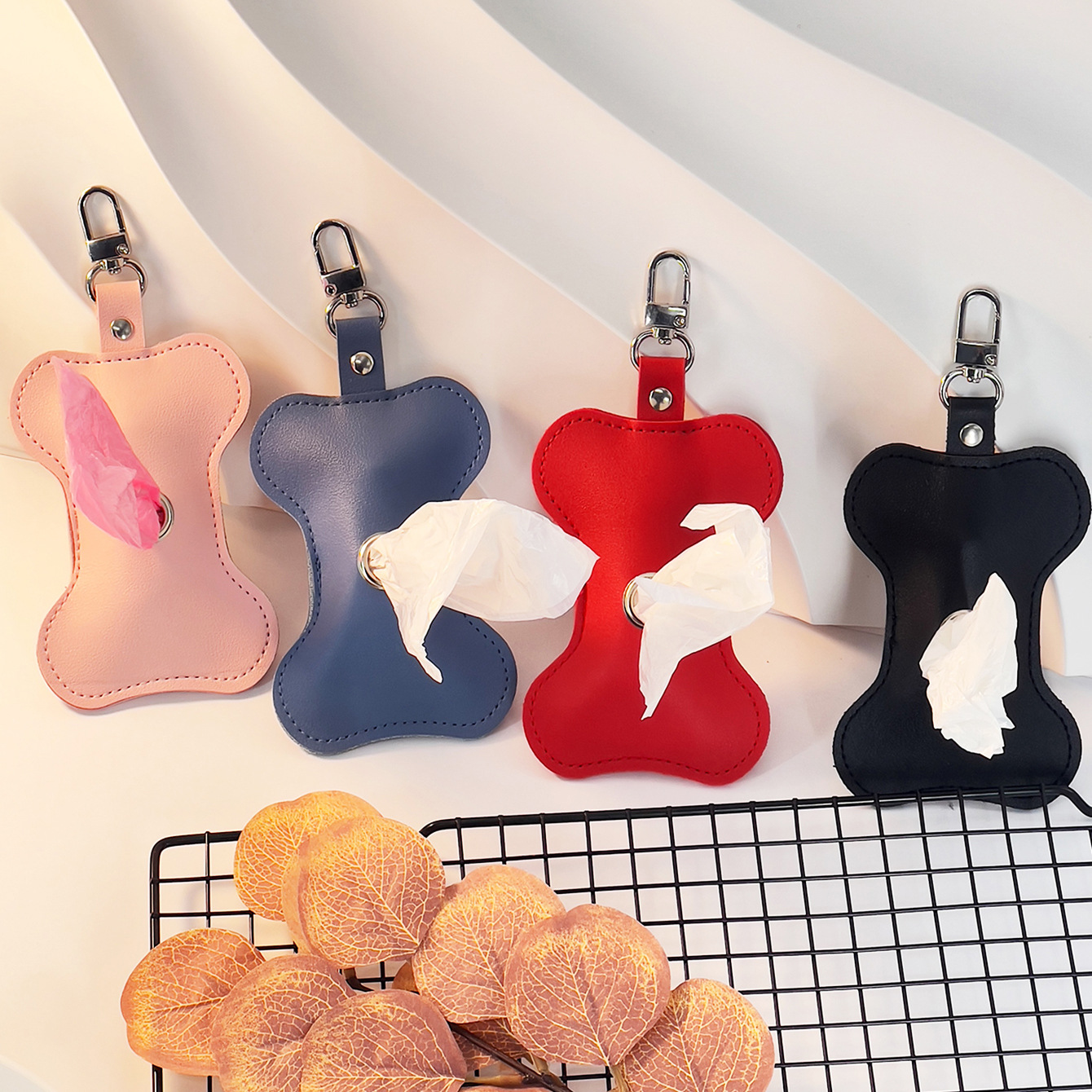 New Pet Walking Dog PU Poop Bag Storage Bag Portable Garbage Box Cleaning Supplies Dog Poop Bag Dispenser Pet Products
