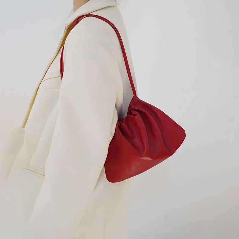 Fashion Red Soft Leather Single One Shoulder Crossbody Bag Korean Pleated Portable Underarm Bag Womens New Lace-up Handbag Z250303