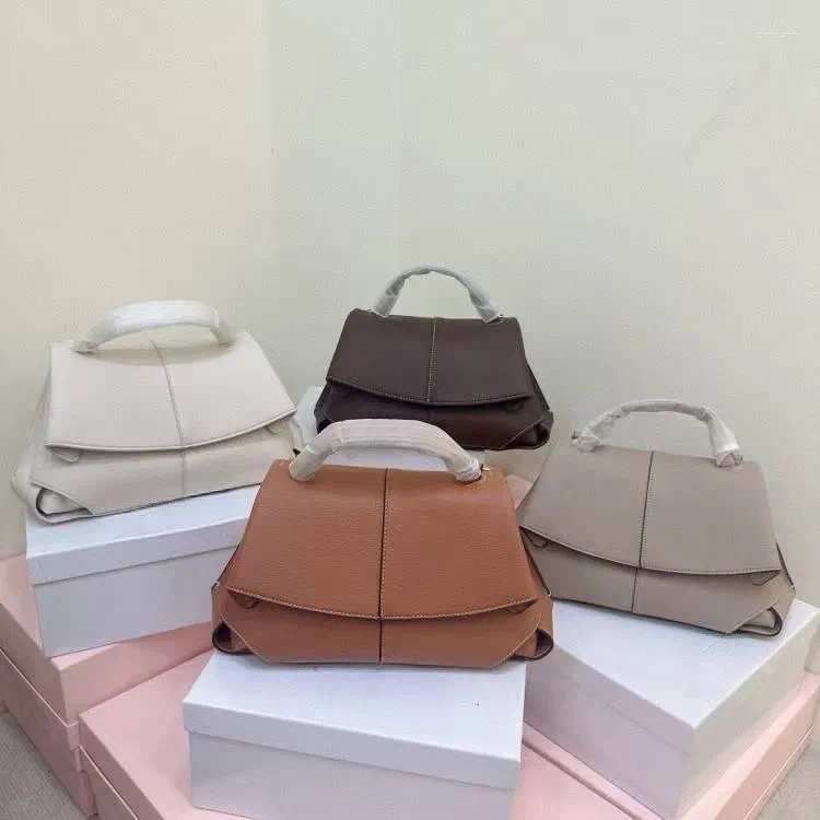 2025 NEW Shoulder Designer Women's Bag Solid Color High Quality Genuine Leather Fashion Crossbody Large Capacity Bags for Womens