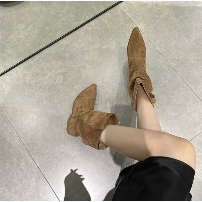 Fion Vintage e Boots Korean Chunky Heel Sle Wern Pleated Doc Suede Ankle Boots Designer Pleated Boots Shoes Z250304