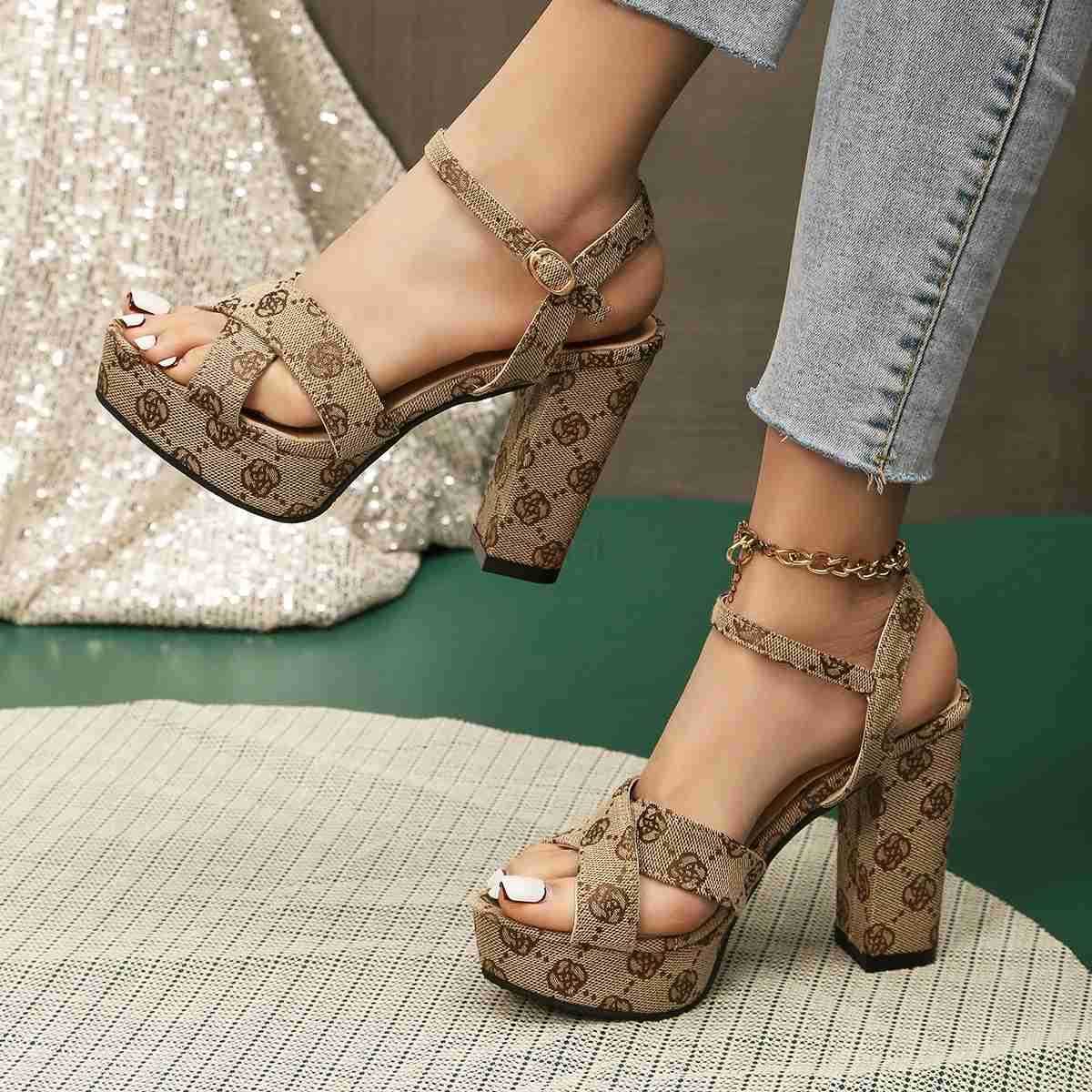 High H Wen Summer Sandals Wen Platform Shoes Luxury Designer Sandals Outdoor Casual Platform Sandals Sandalias De Mujer Z250304