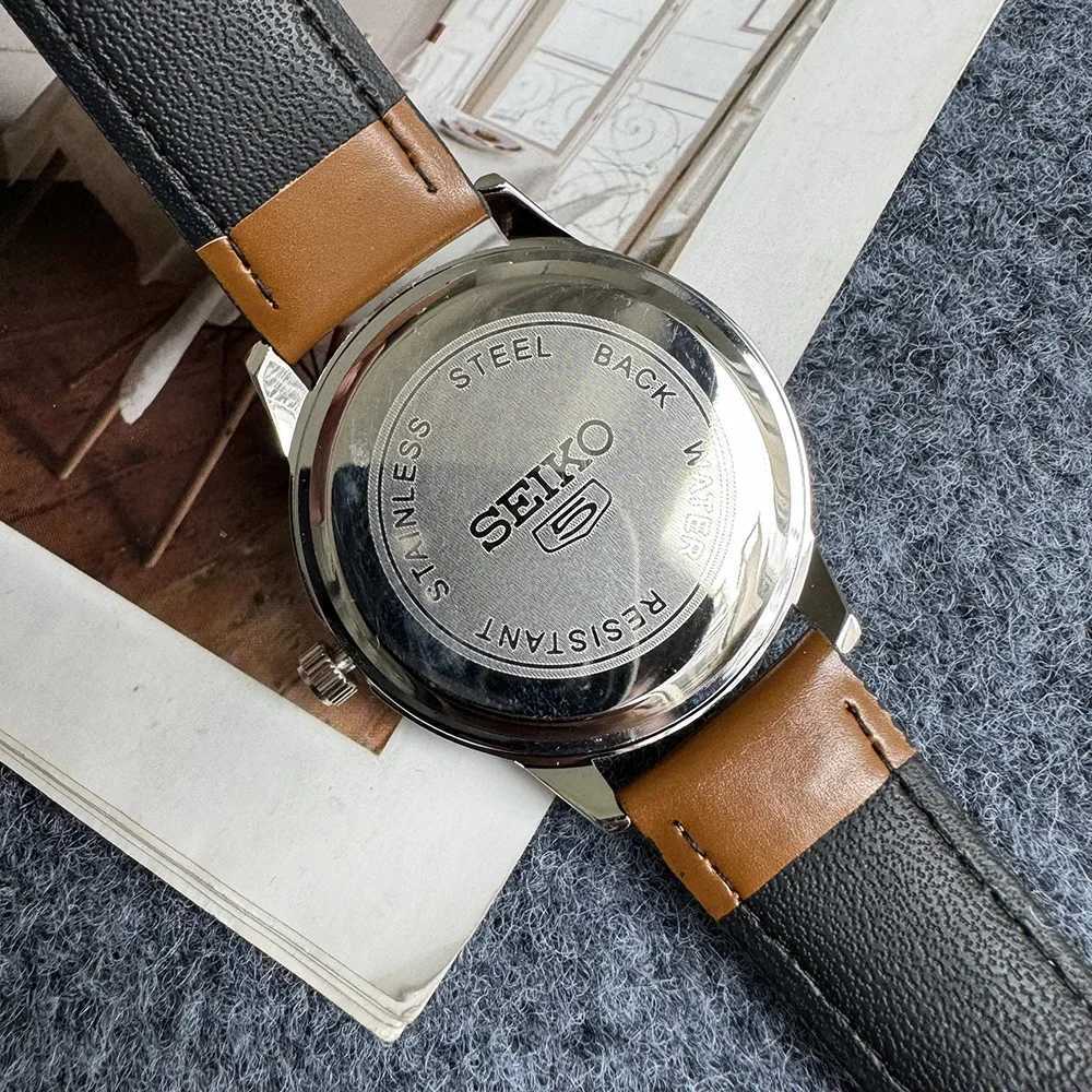 Exquisite Dial Mens Quartz Movement Creative Needle Dial High Quality Comfortable Fine Leather MultifunctionalXJ250304