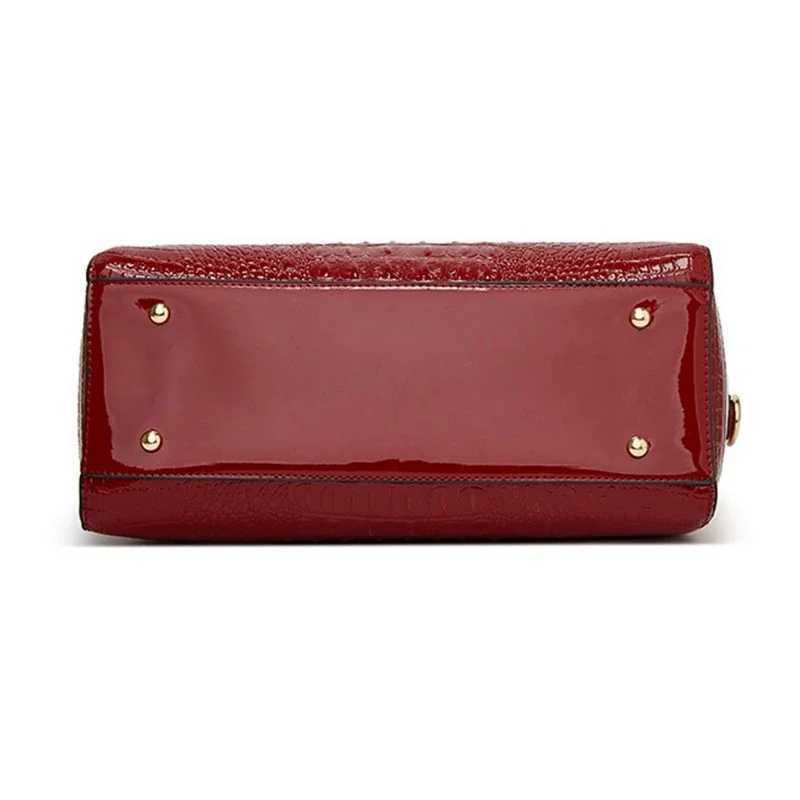 Crocodile Pattern Handbags for Women Designer Luxury Bag Shiny Faux Leather Ladies Hand Bags 2024 Trend Red Black Blue Green New Z250303