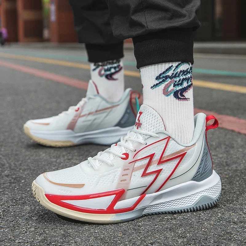 Mens Comfortable Breathable Padded Non-Slip 2024 New Outdoor Fitness Sports Fashion Running ShoesCool Basketball Shoes SneakersC250304