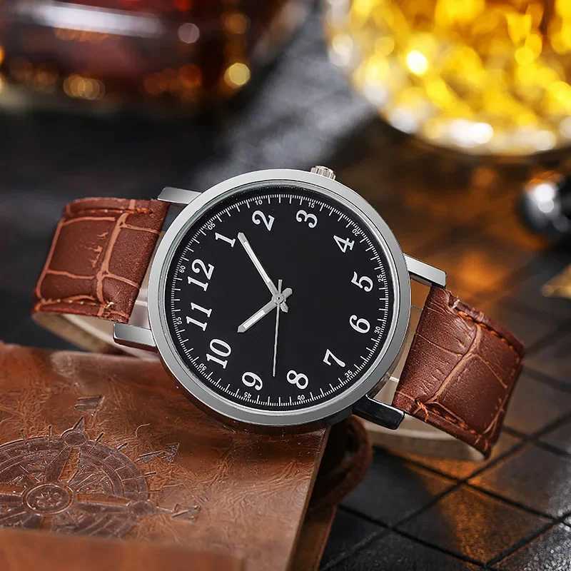 Minimalist Couple Analog and High-grade Leather For r Casual Quartz Clock Classic Retro Wrist rs GiftXJ250304