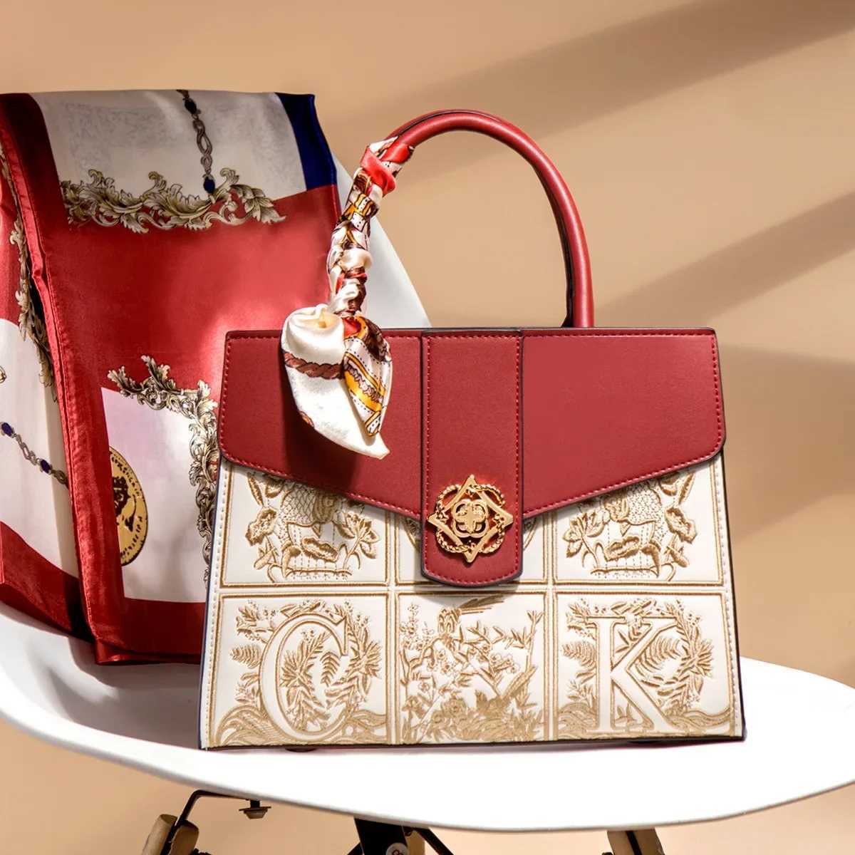 Elegant Embroidered Red Wedding Bag New Brides Handbag Mother-in-laws Birthday Gift Soft Crossbody Bag For Daily Use Z250303