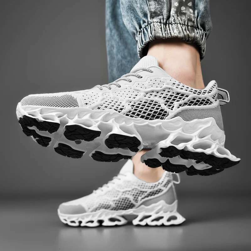 Sneakers Male casual Mens tennis shoes Trainer Race Breathable fashion loafers running Shoes for men