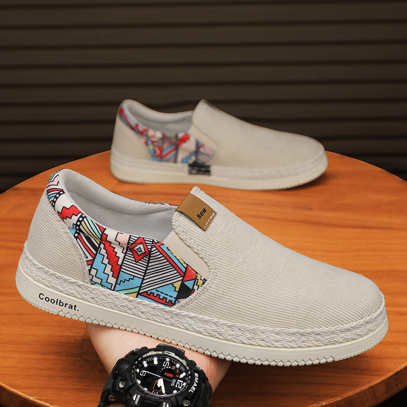 2025 Men s Famous Designer s New One Step Fashion Knitted Canvas Breathable Lightweight Compact And Popular Lazy Little White Casual Shoes